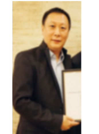 何鵬