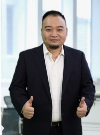 相偉